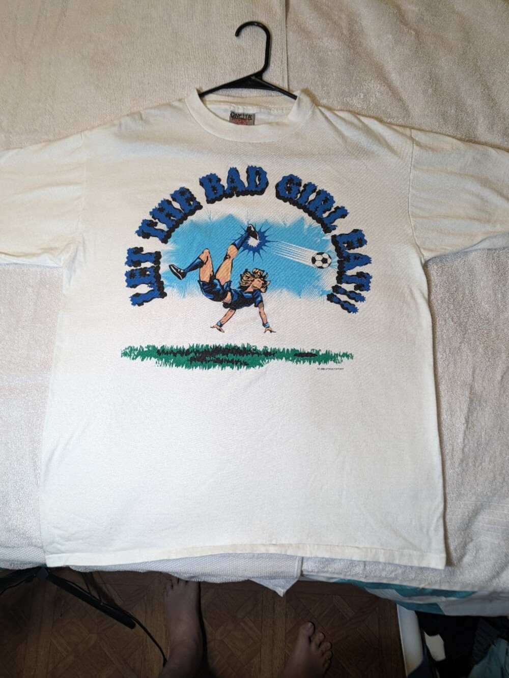 Vintage Soccer Graphic White Crew Neck T-Shirt